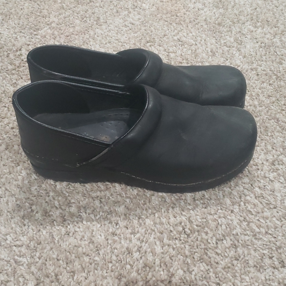 Dansko Size 40 Blk Clog - image 5